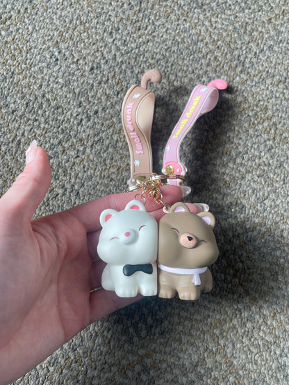 Magnetic Animal Matching Hugging Keychains