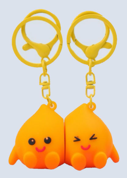Magnetic Animal Matching Hugging Keychains