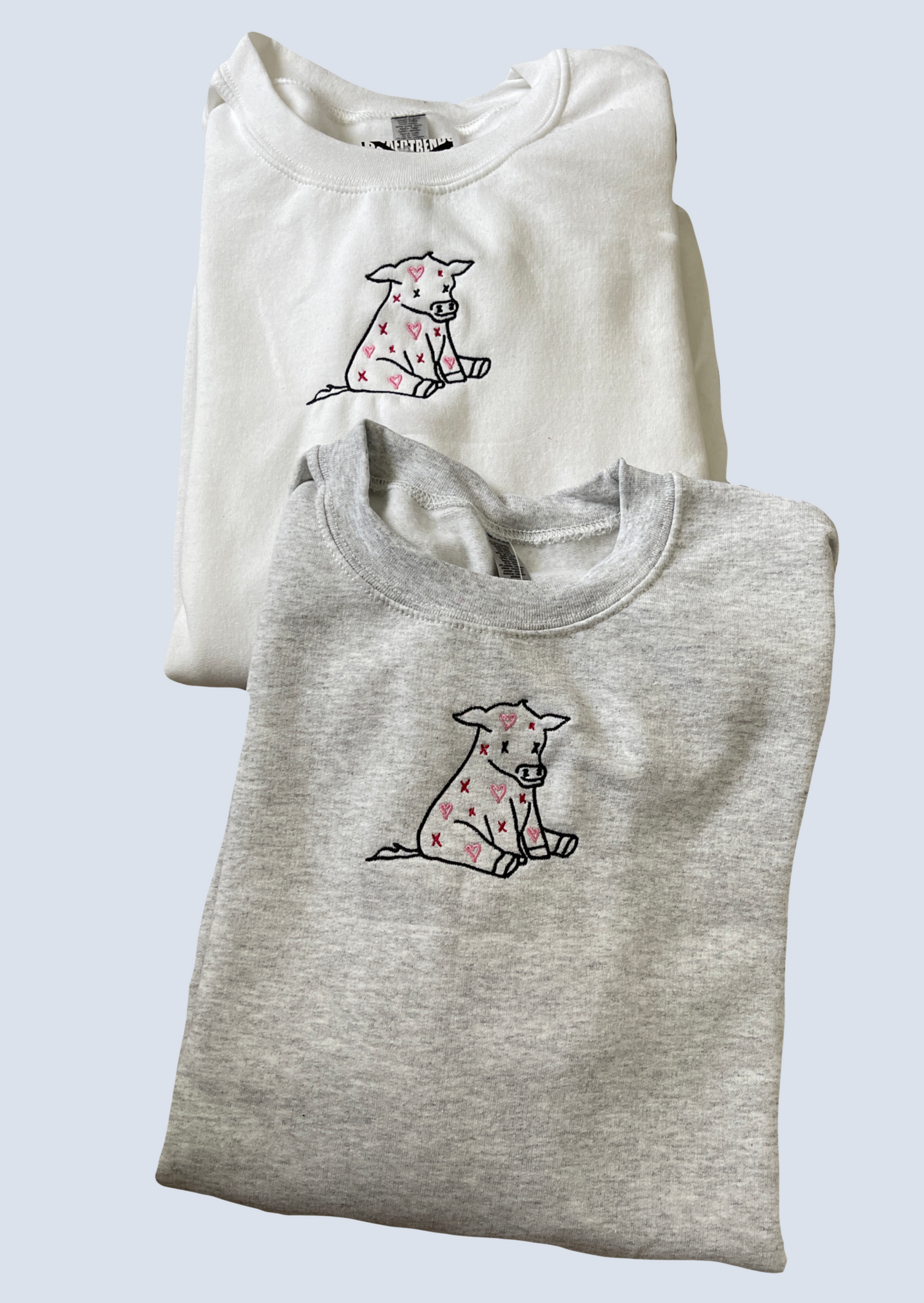 Sitting Heart Cows Embroidered Matching Set