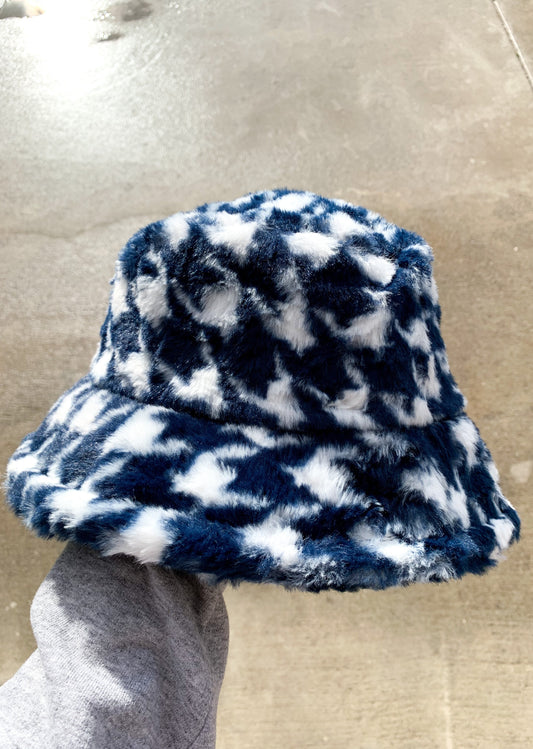 Fluffy Dark Blue and White Patterned Print Bucket Hat