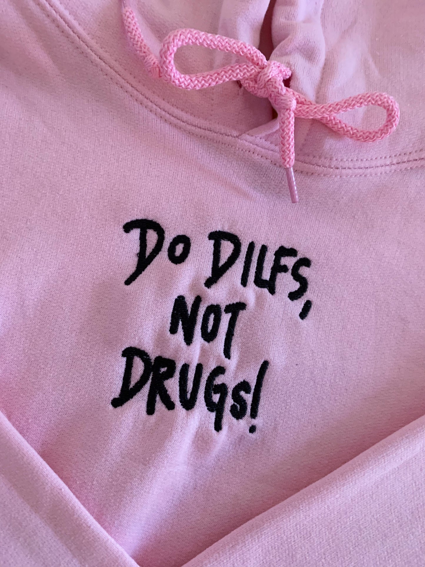 Do Dilfs Not Drugs Embroidery