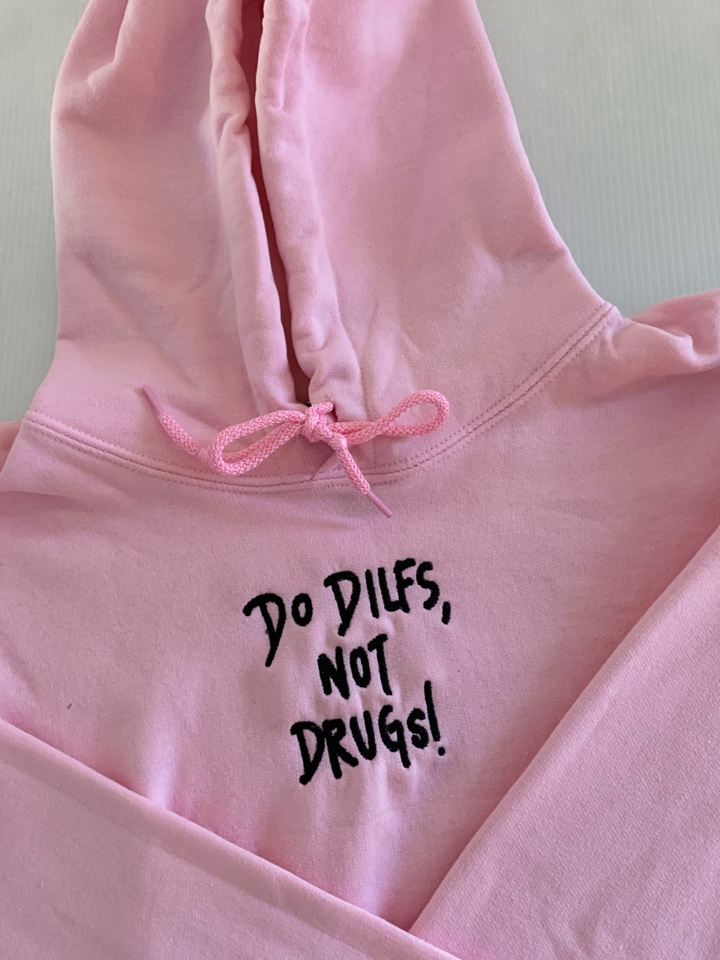 Do Dilfs Not Drugs Embroidery