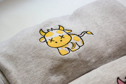 Banana Cow Embroidered Sweatshirt