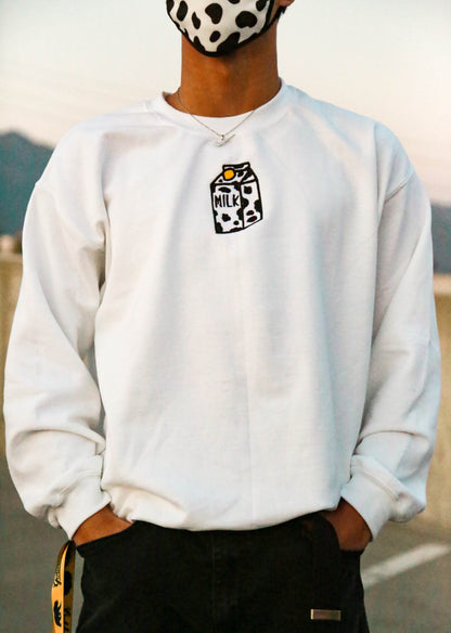 Regular Milk Embroidered White Sweatshirt